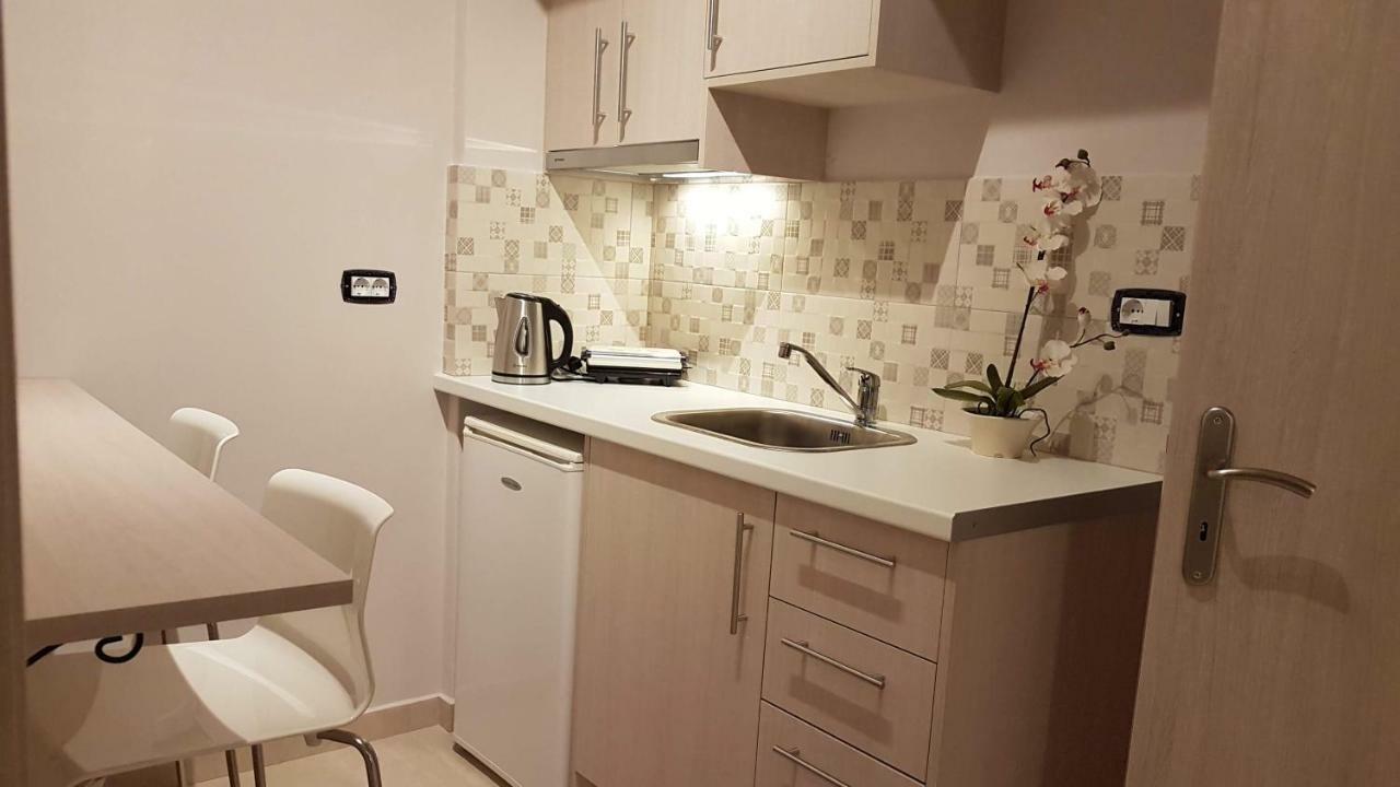 Vito'S Parga View Apartments ภายนอก รูปภาพ