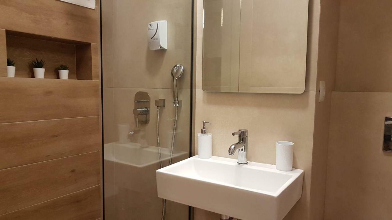 Vito'S Parga View Apartments ภายนอก รูปภาพ